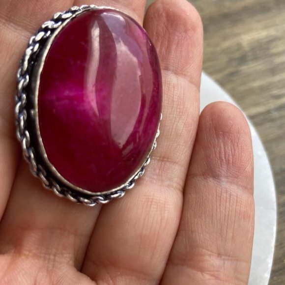 MASSIVE BOHO STYLE UNTREATED RUBY RING - Picture 9 of 13